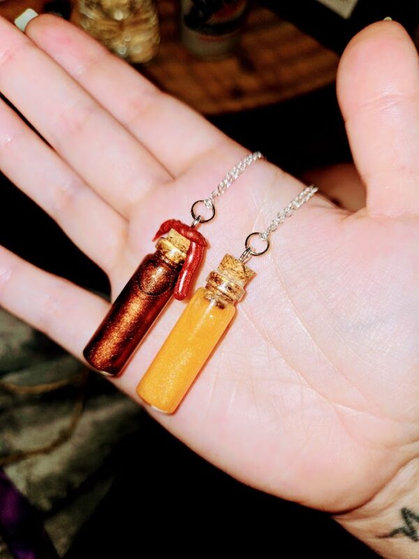 Small Magic Potion Necklace